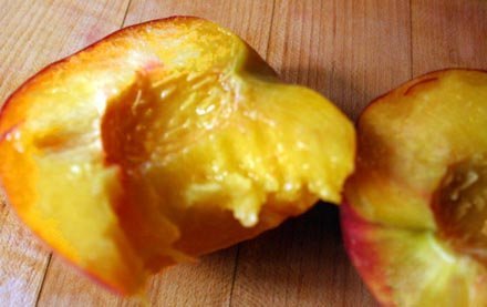 peaches.jpg