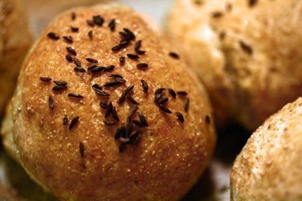 caraway-roll