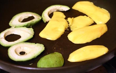 grilling-avocado